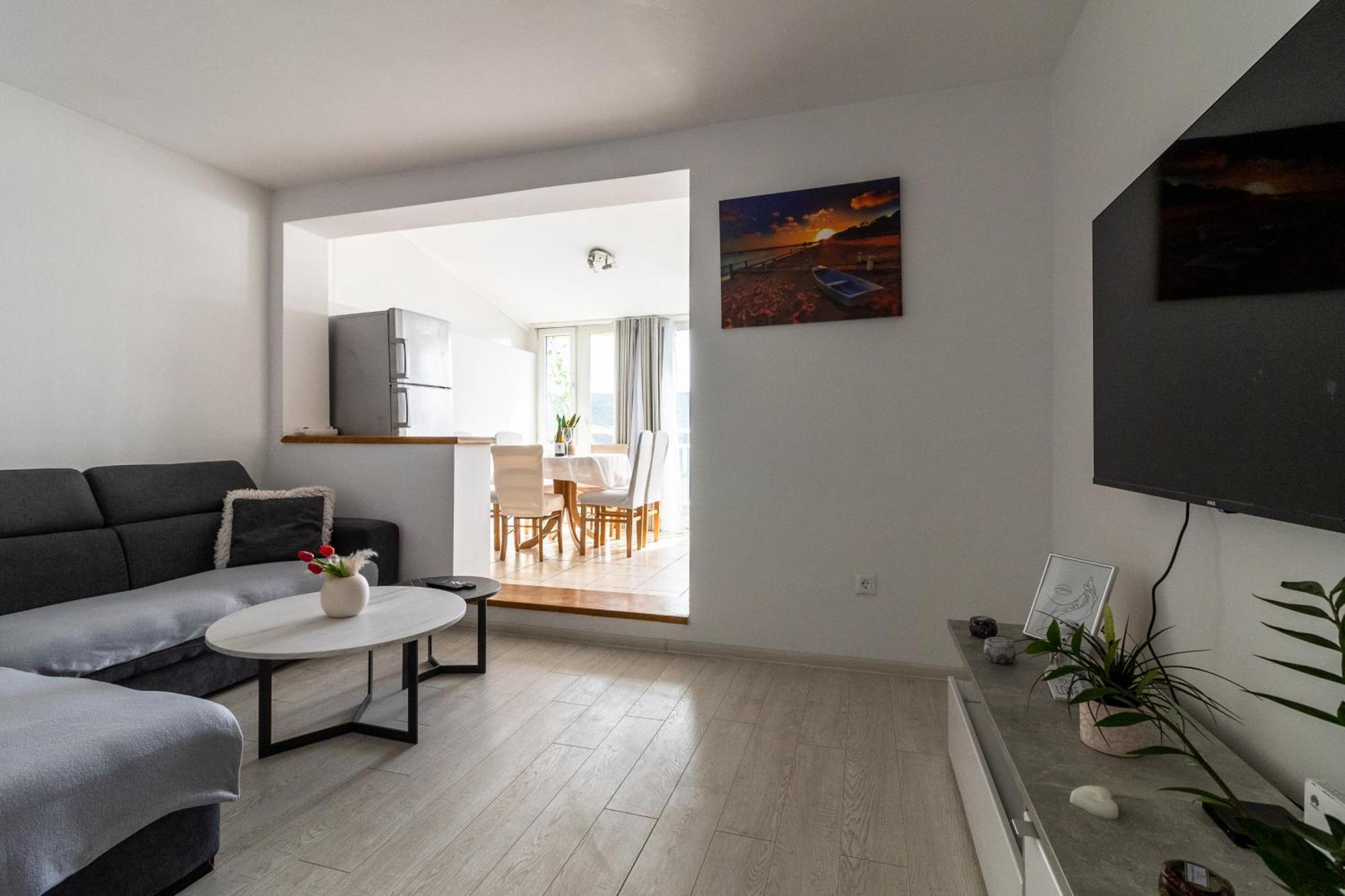 Apartment Tulipan *
